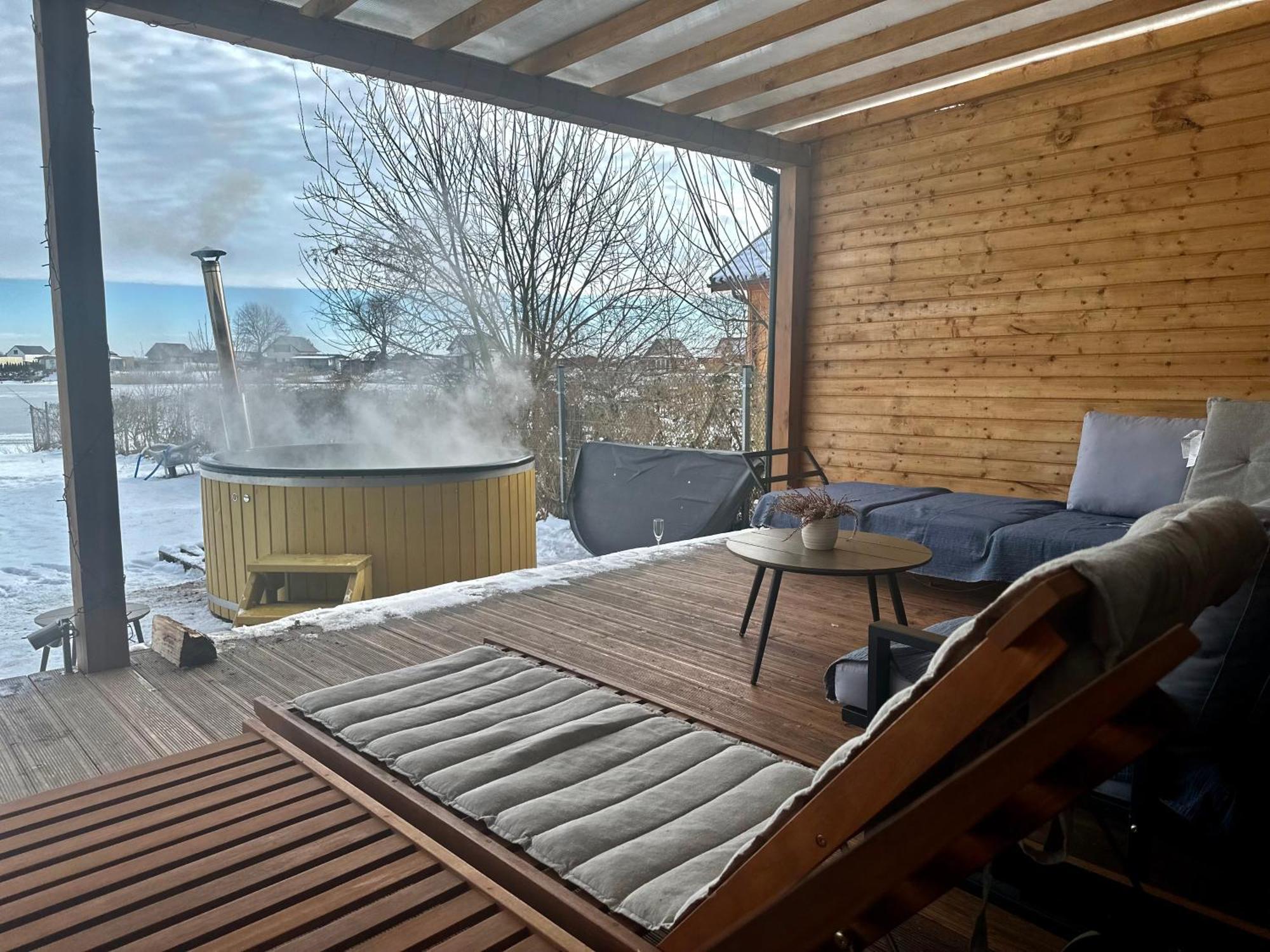Relax House Nad Jeziorem Z Goraca Balia Villa Bieniowice Exterior foto